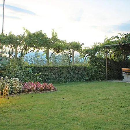 Sandra בית הארחה פורץ